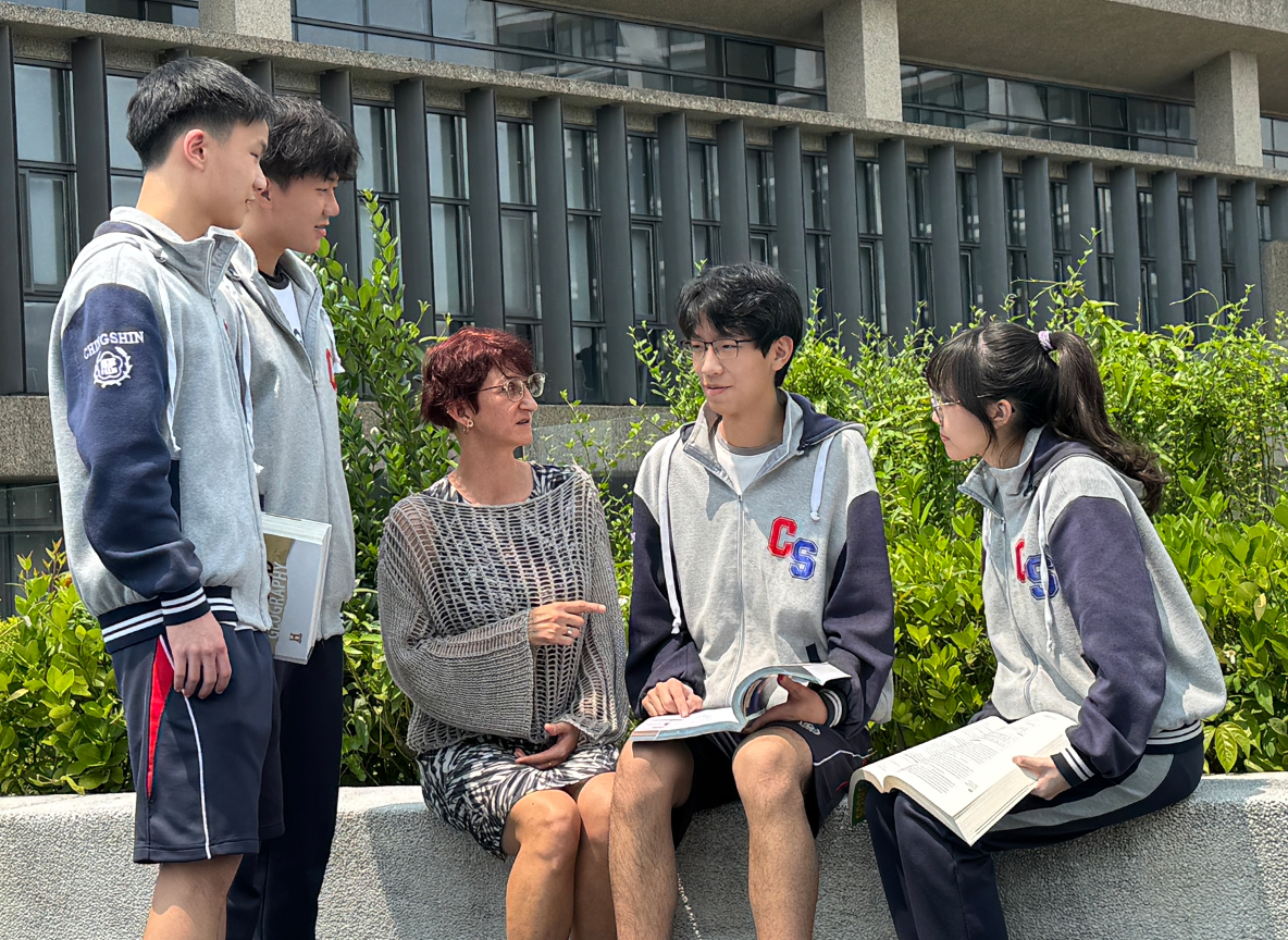 International Pathway